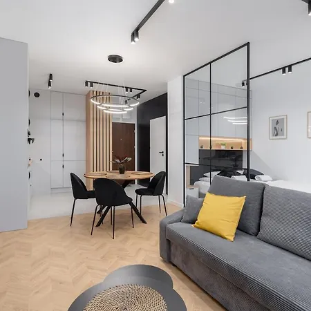Citystay Grabieniec * Lodz (Lodz)